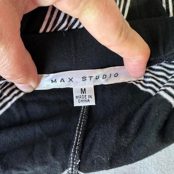 Womens Skirt Size Medium Black White Maxi Chevron Soft Goth Classic Retro - Picture 6 of 8